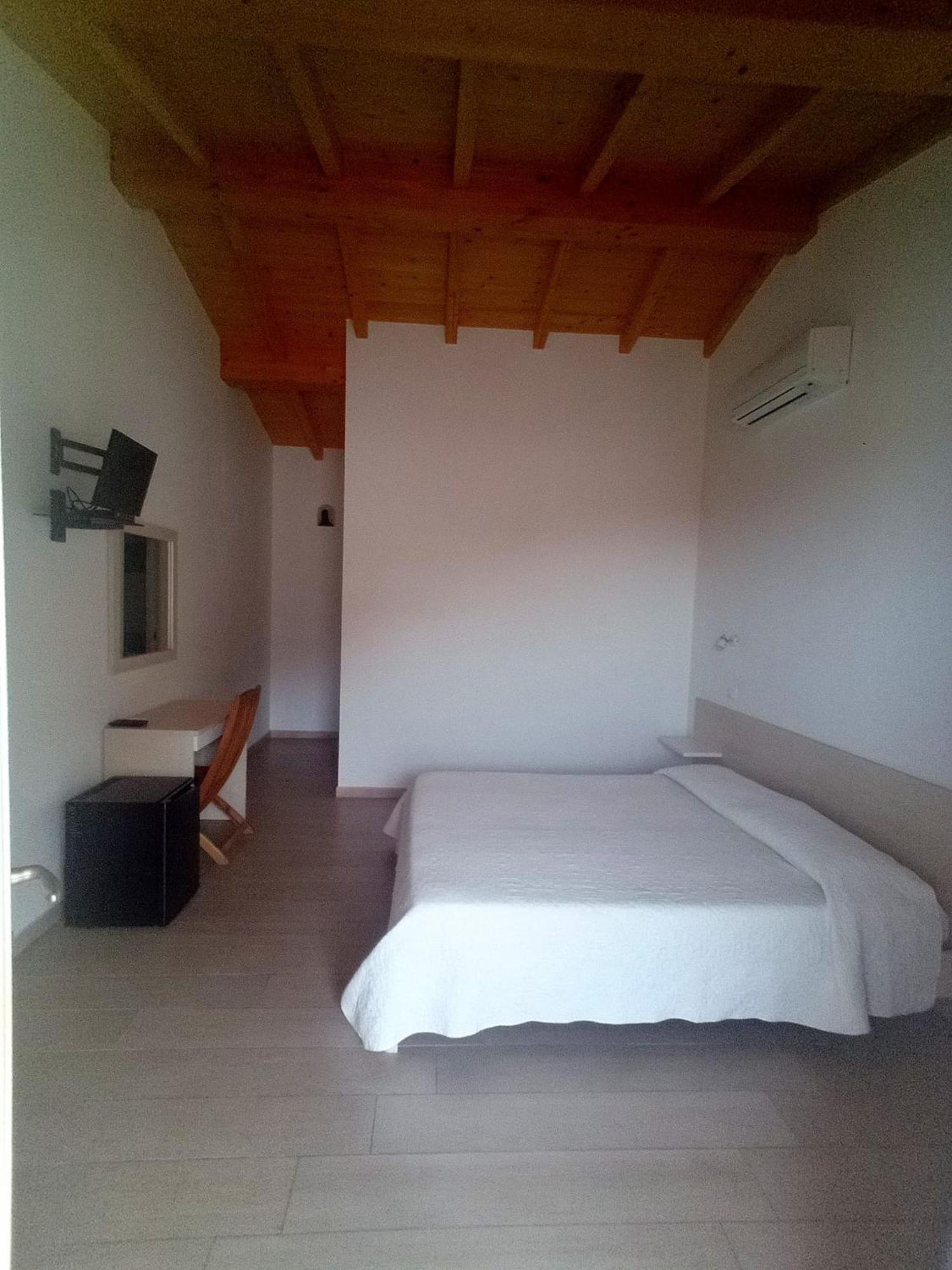 B&B Da Annamaria Chiessi Exterior foto